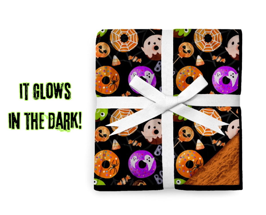 Sweet & Spooky Plush Blanket