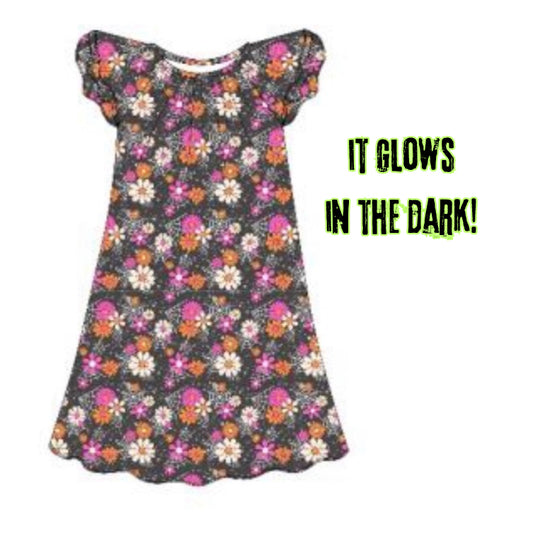 Eerie-sistable Children’s Night Gown