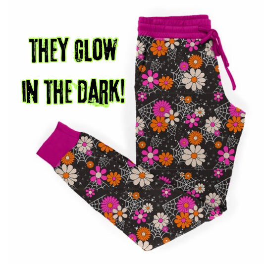 Eerie-sistable Blooms Women’s Jogger Pants
