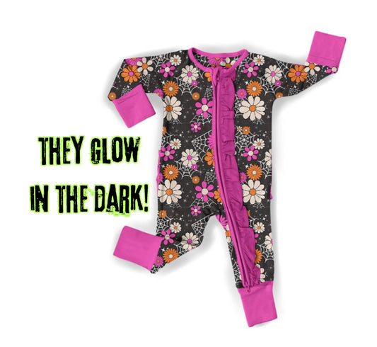 Eerie-sistable Blooms Ruffle Convertible Footie